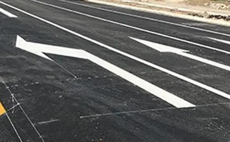 蘇州小區(qū)瀝青道路劃線用什么樣的材料? 蘇州小區(qū)瀝青道路劃線用什么樣的材料?
