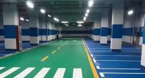 蘇州專業(yè)停車位劃線,為廠區(qū)高效運轉助力 蘇州專業(yè)停車位劃線,為廠區(qū)高效運轉助力